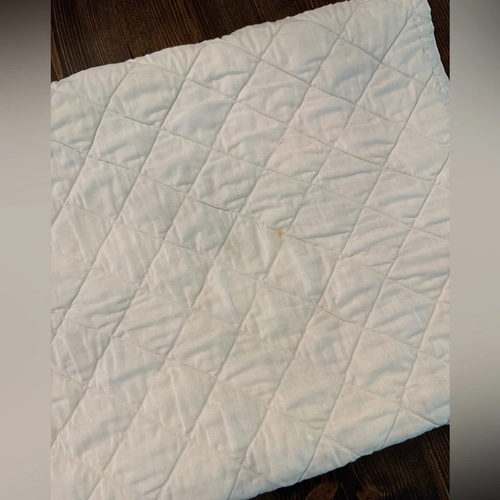Vintage Baby Blanket 33” x 44”